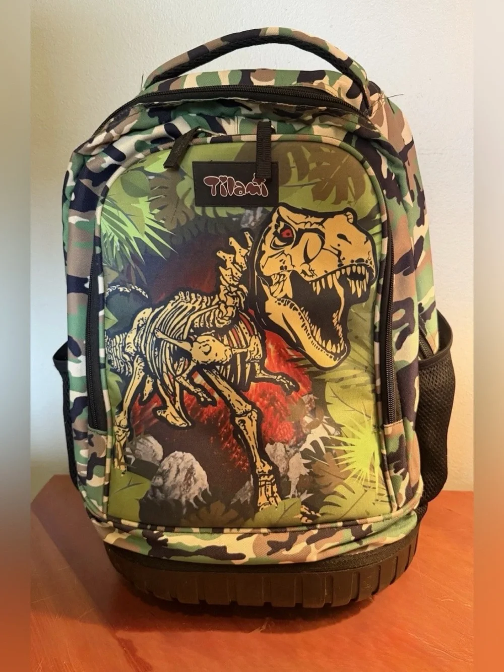 Tilami T-Rex Camo Backpack with Wheels